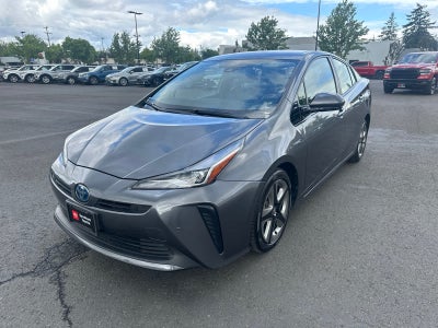 2019 Toyota PRIUS XLE