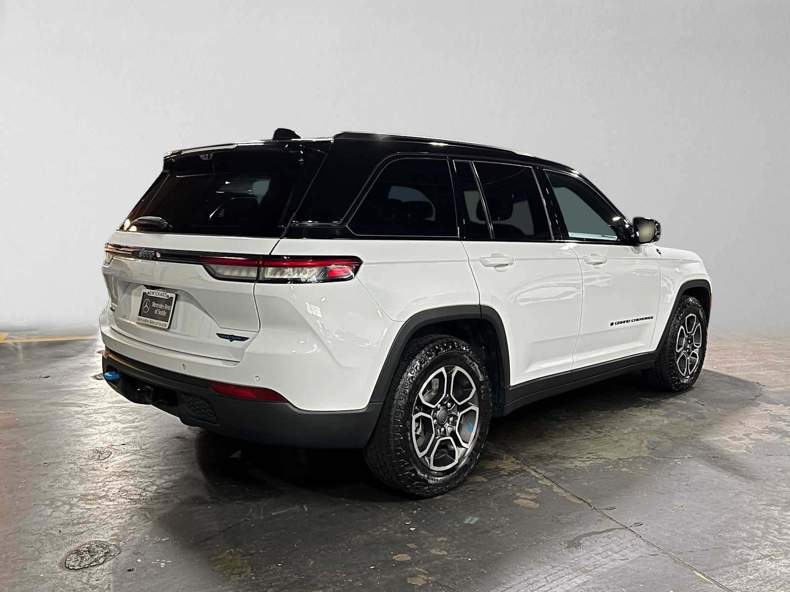 2022 Jeep Grand Cherokee 4xe Trailhawk