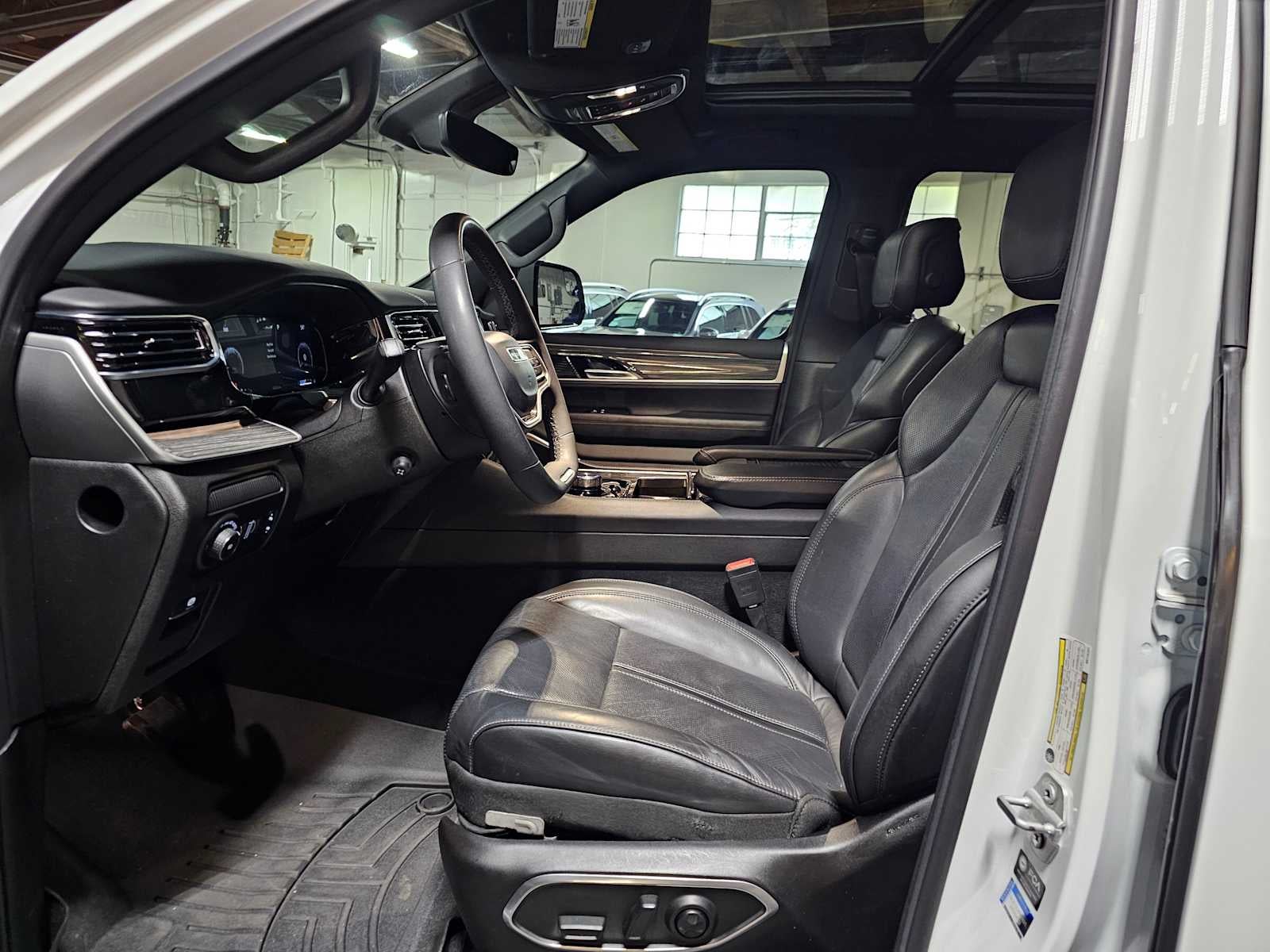 2022 Jeep Wagoneer Series II