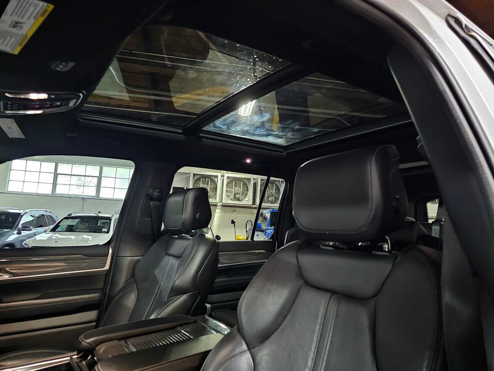 2022 Jeep Wagoneer Series II