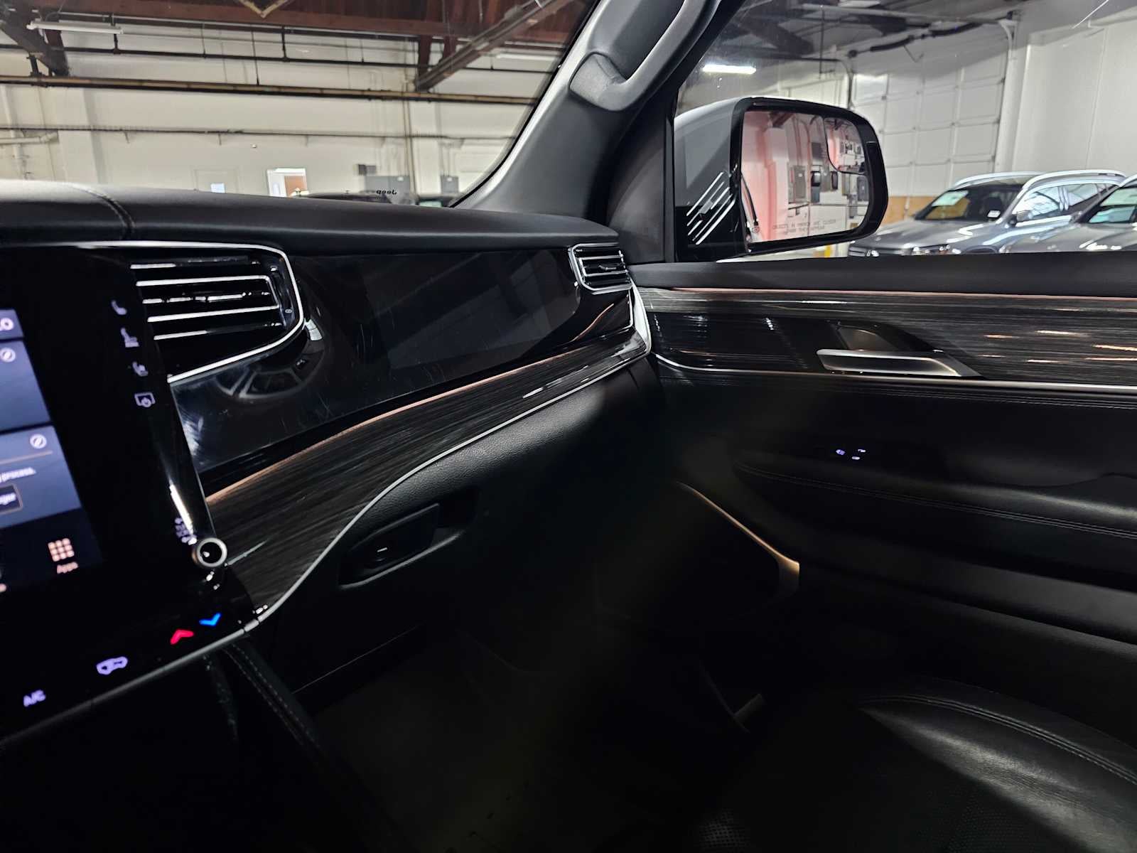2022 Jeep Wagoneer Series II