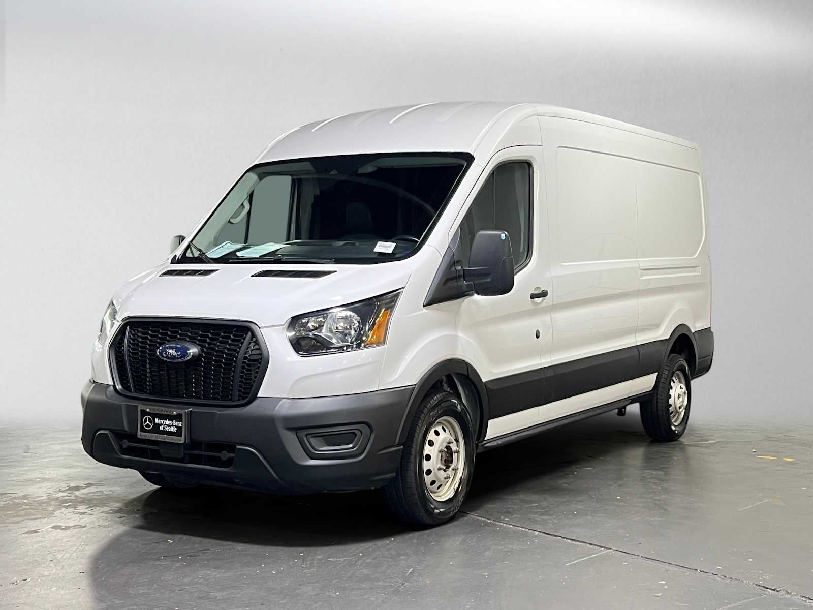2023 Ford Transit T-250 130" Med Rf 9070 GVWR AWD