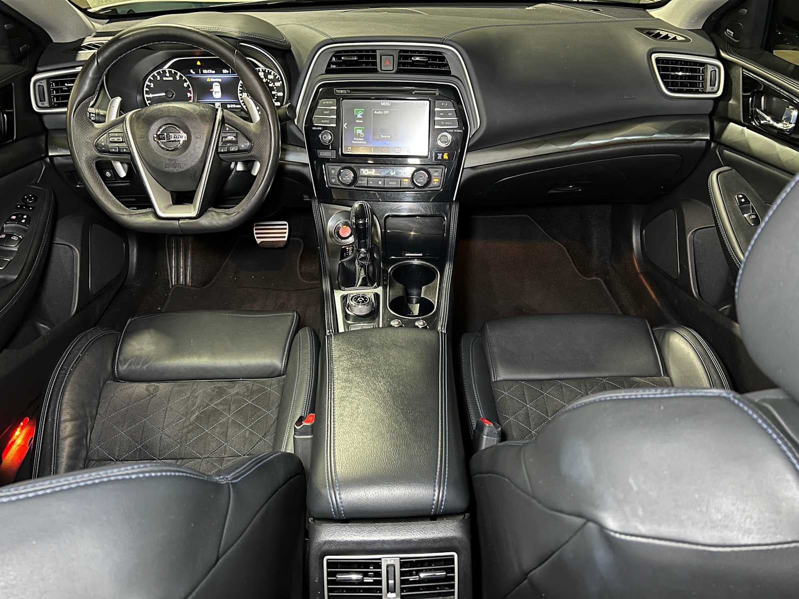 2017 Nissan Maxima SR