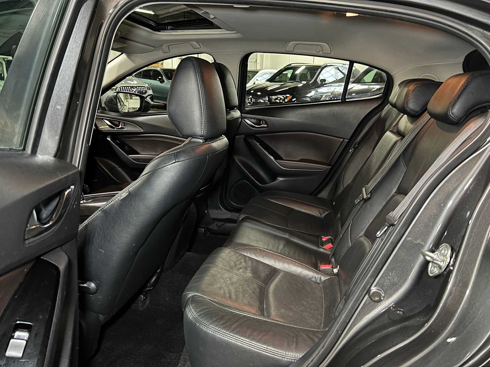 2018 Mazda Mazda3 5-Door Grand Touring