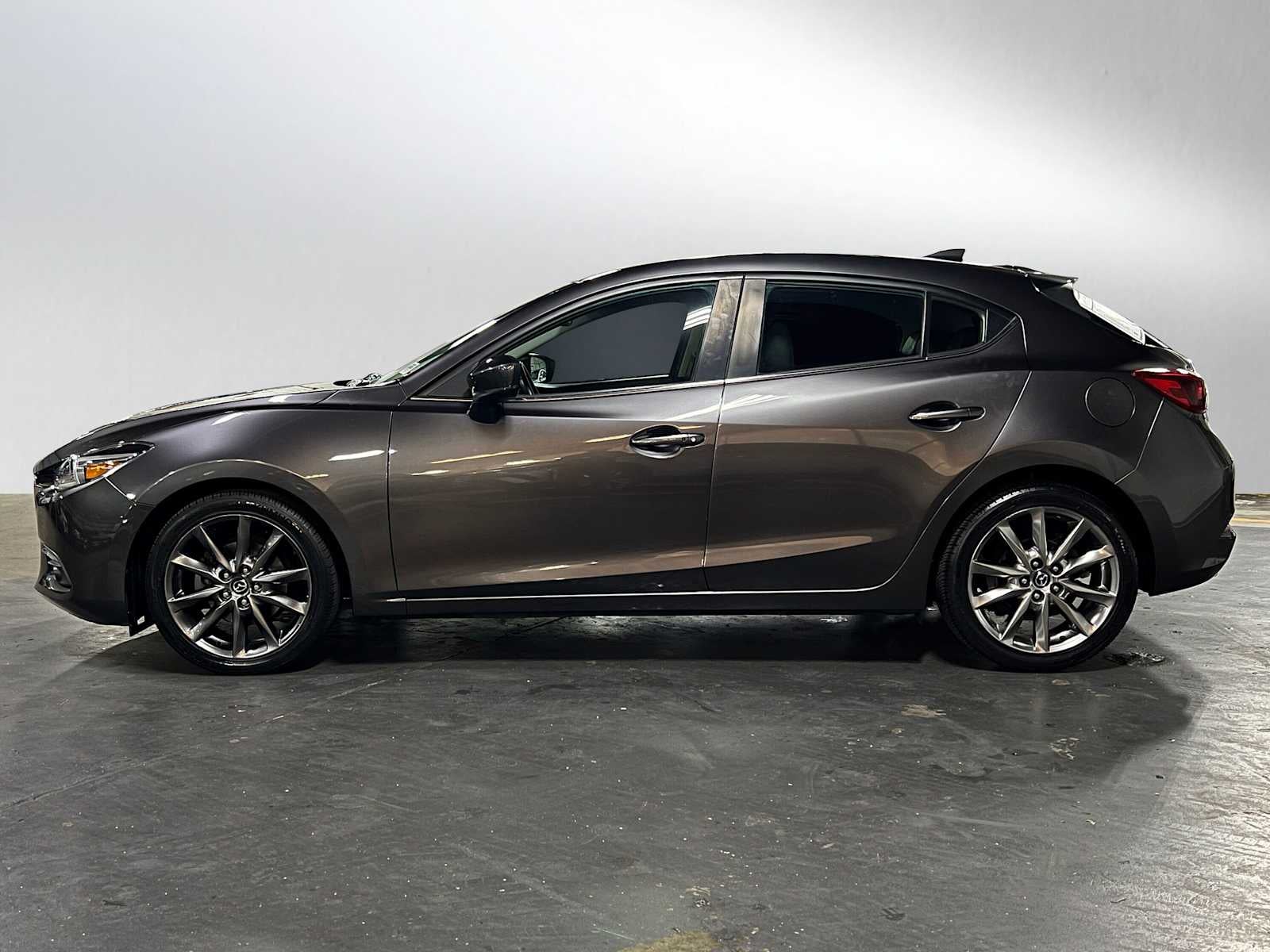 2018 Mazda Mazda3 5-Door Grand Touring
