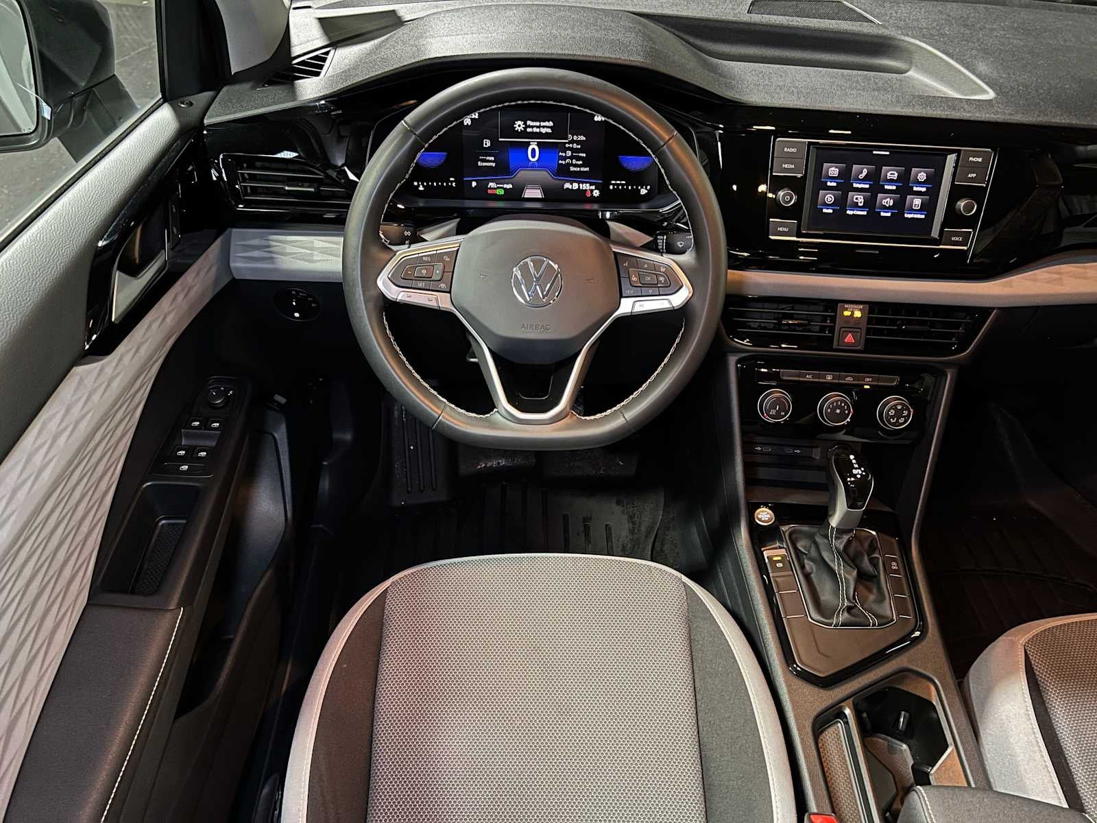 2024 Volkswagen Taos S
