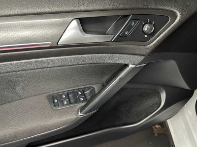 2019 Volkswagen Golf GTI S