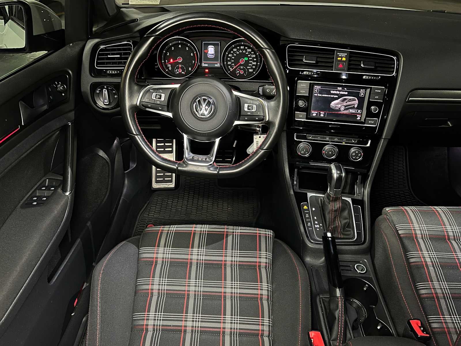 2019 Volkswagen Golf GTI S