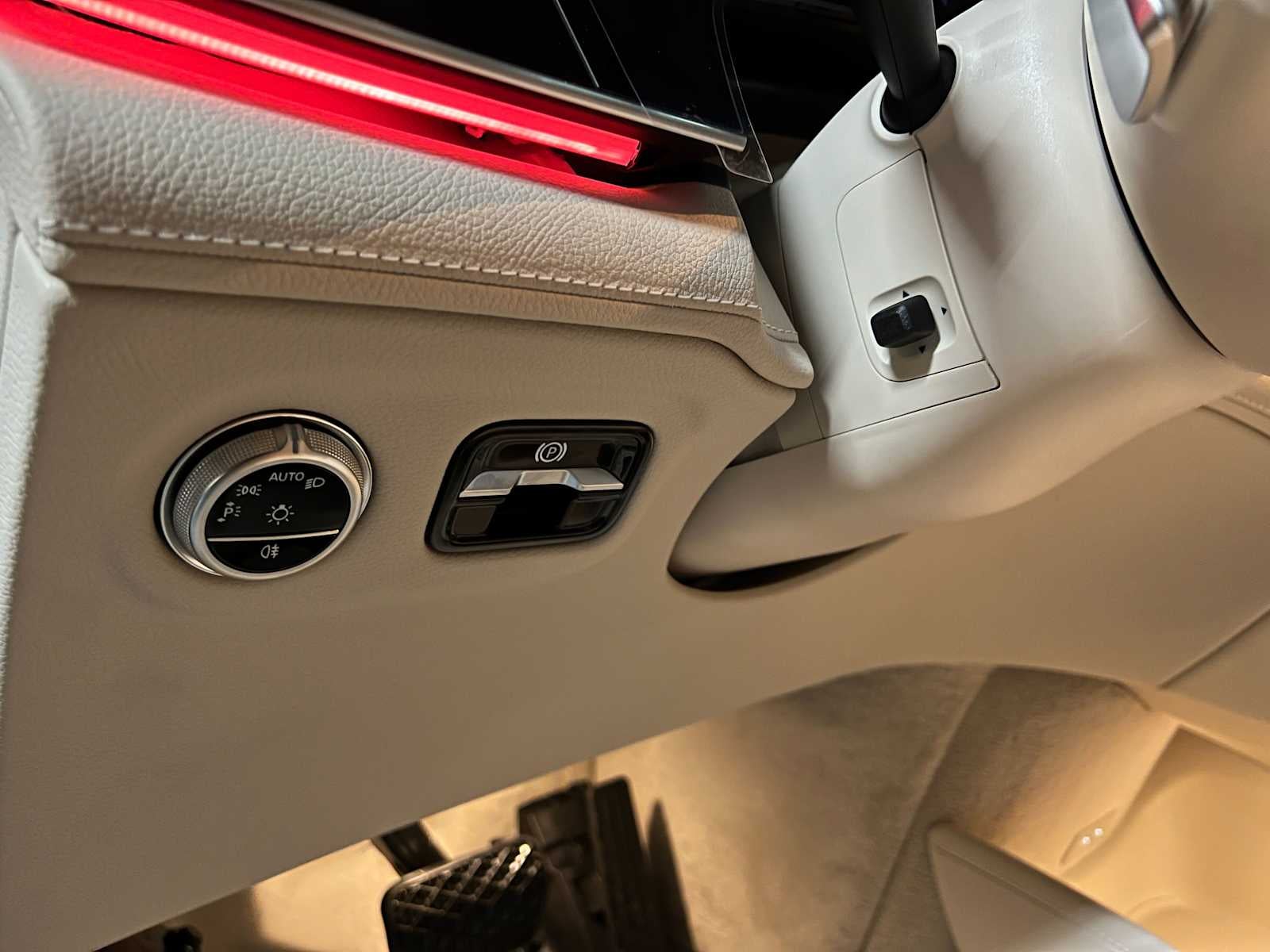 2026 Mercedes-Benz EQS 400 4MATIC® SUV
