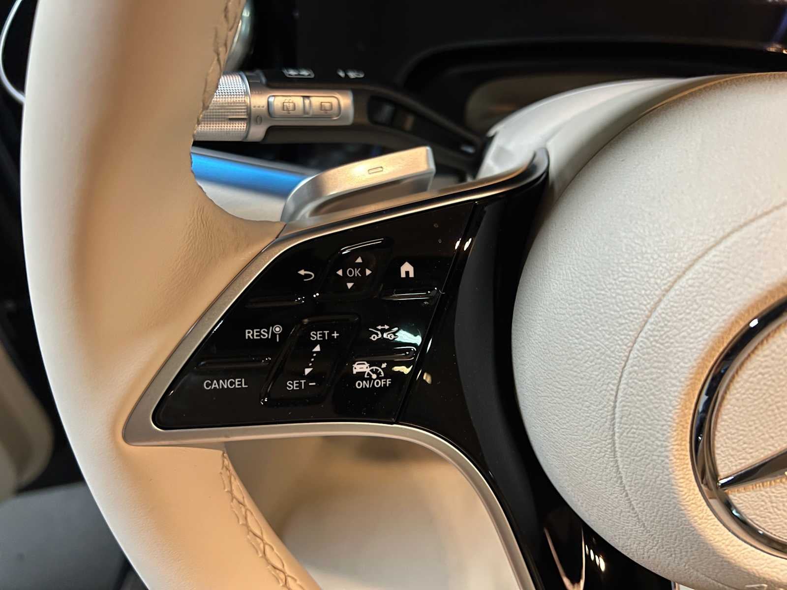 2026 Mercedes-Benz EQS 400 4MATIC® SUV