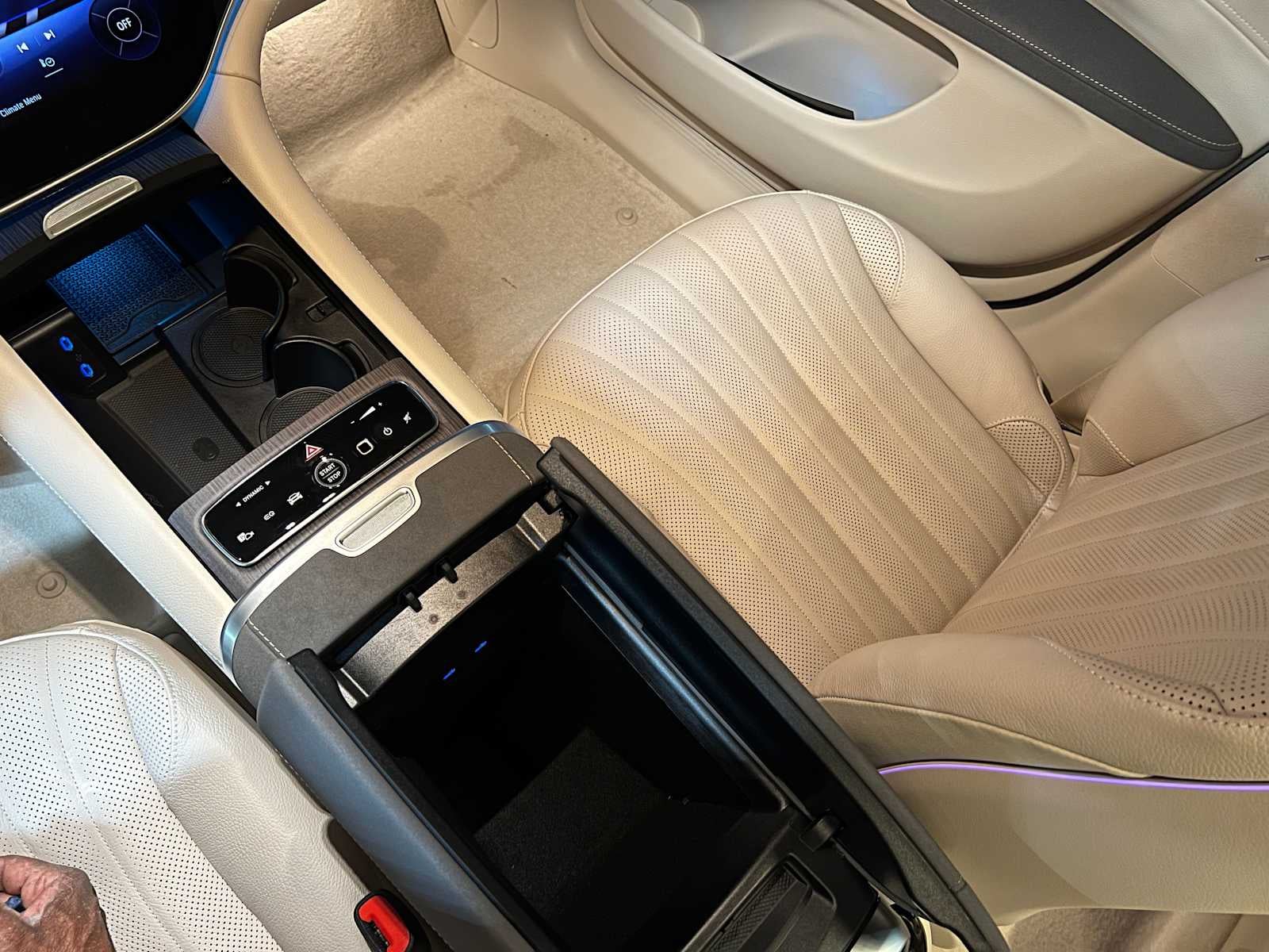 2026 Mercedes-Benz EQS 400 4MATIC® SUV