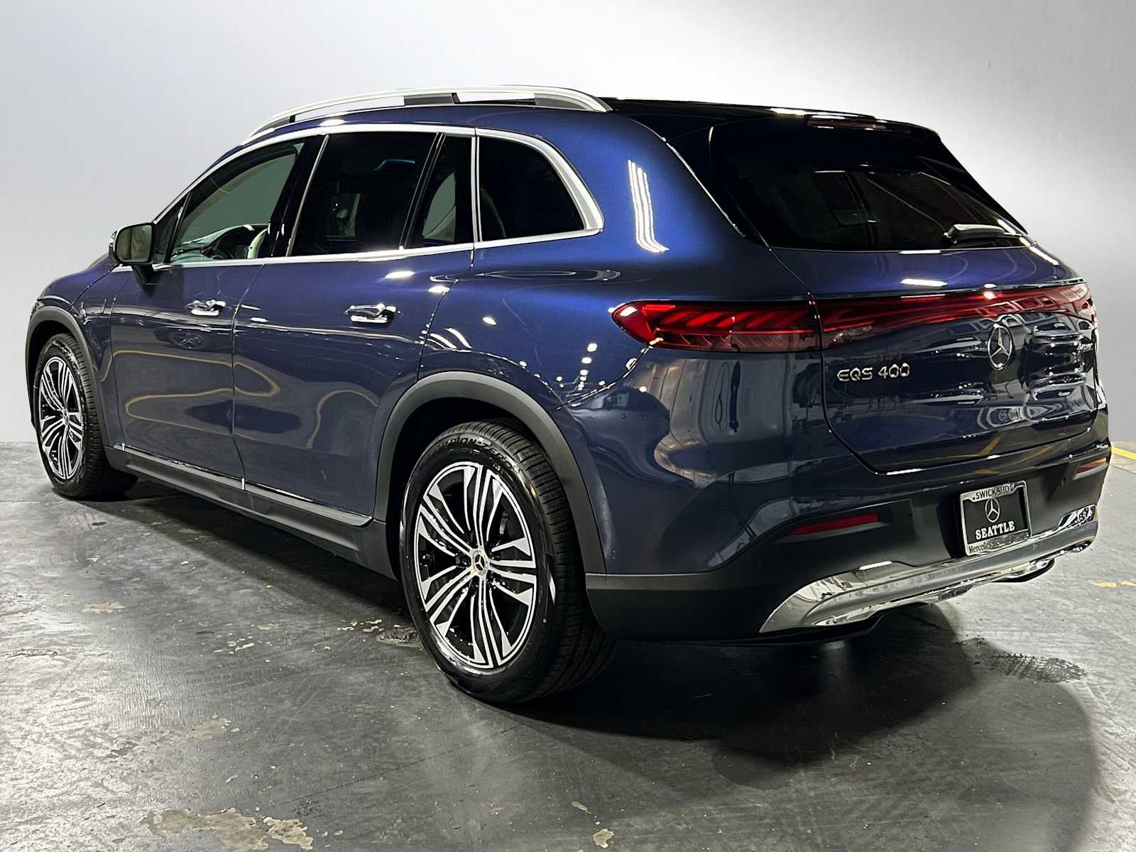 2026 Mercedes-Benz EQS 400 4MATIC® SUV