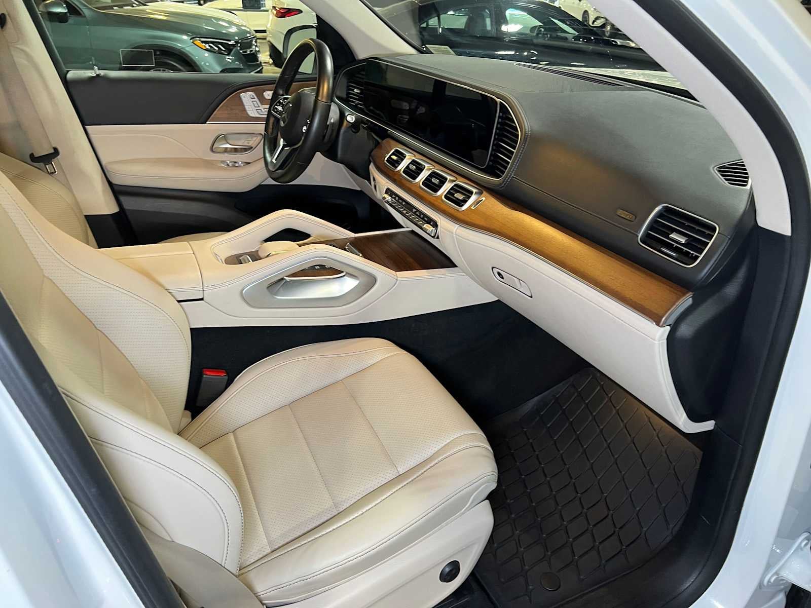 2022 Mercedes-Benz GLS 450 4MATIC® SUV