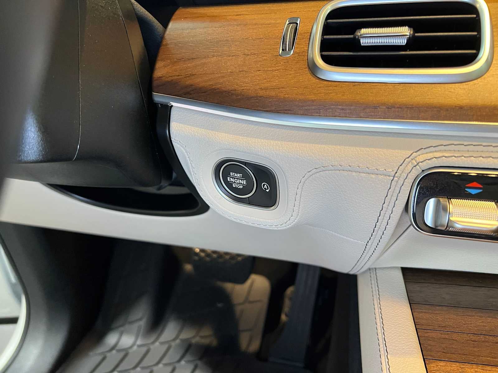 2022 Mercedes-Benz GLS 450 4MATIC® SUV