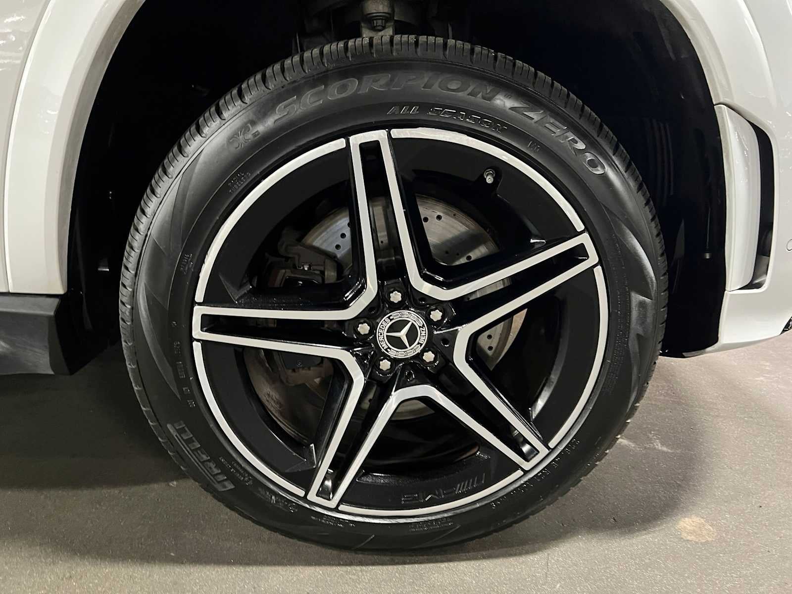2023 Mercedes-Benz GLS 450 4MATIC® SUV