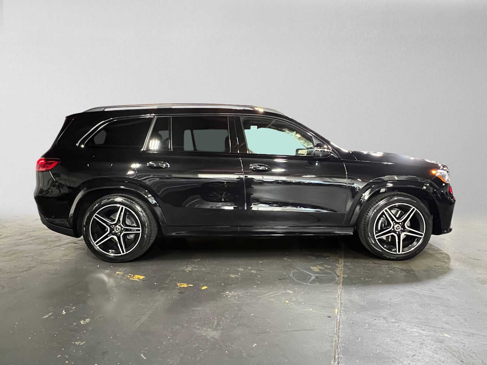 2026 Mercedes-Benz GLS 450 4MATIC® SUV