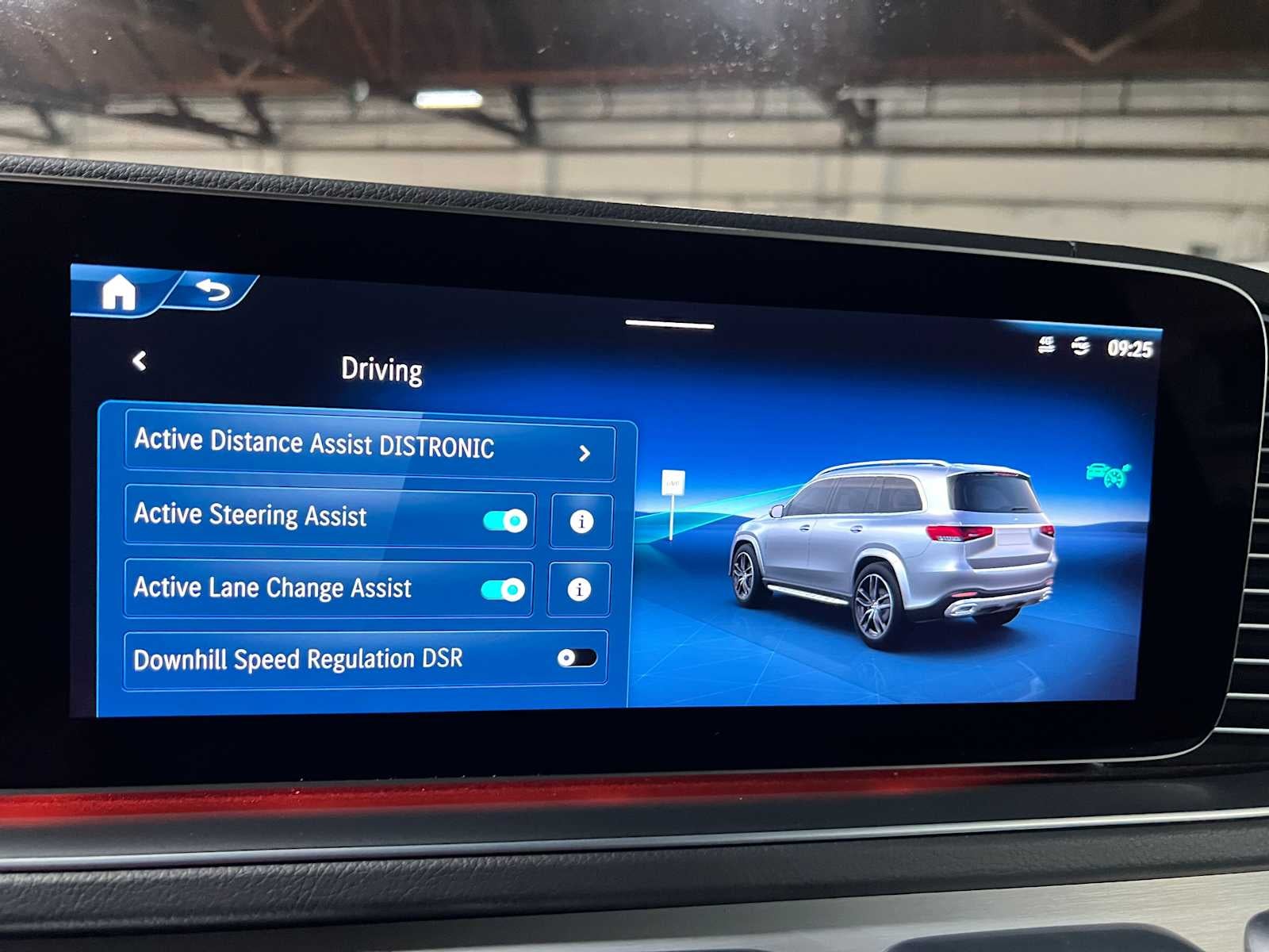 2025 Mercedes-Benz GLS 450 4MATIC® SUV