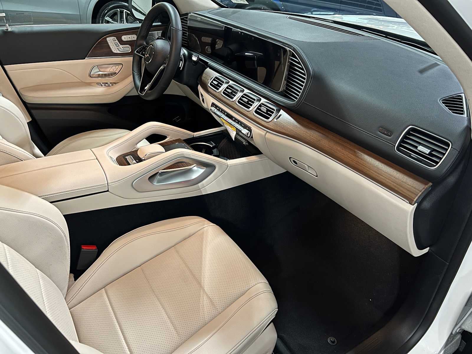 2026 Mercedes-Benz GLS 450 4MATIC® SUV