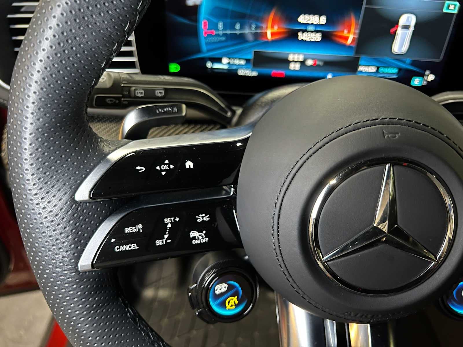 2025 Mercedes-Benz AMG® GLS 63 4MATIC®+ SUV