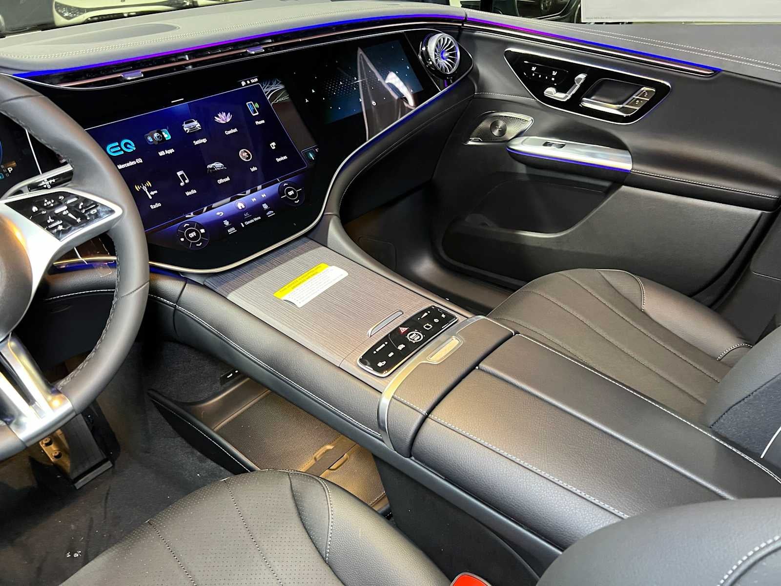 2027 Mercedes-Benz EQE 320 4MATIC® SUV