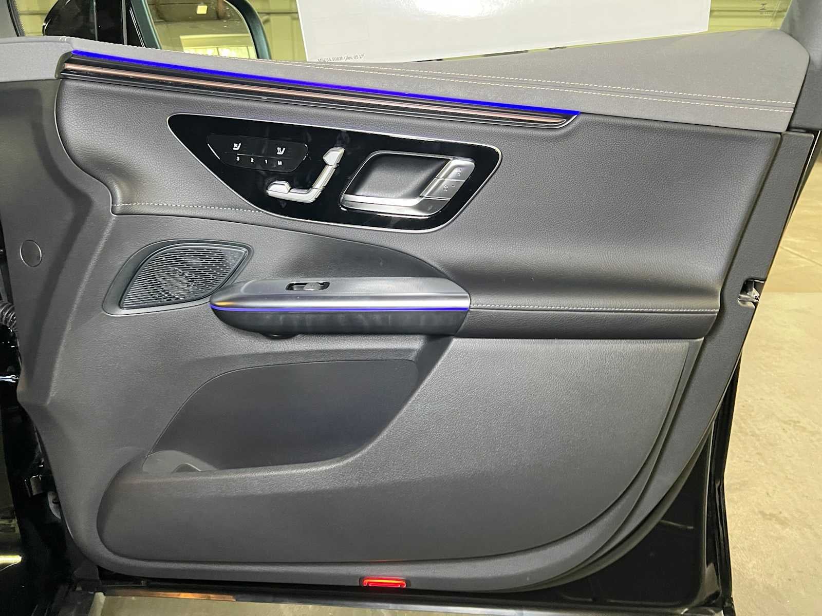 2027 Mercedes-Benz EQE 320 4MATIC® SUV