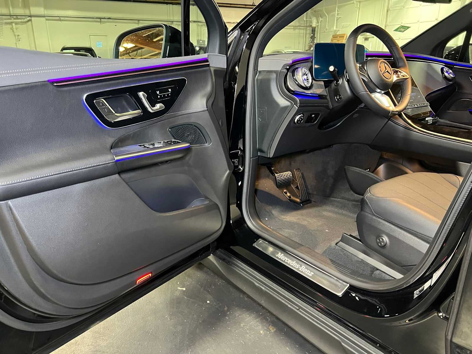 2027 Mercedes-Benz EQE 320 4MATIC® SUV