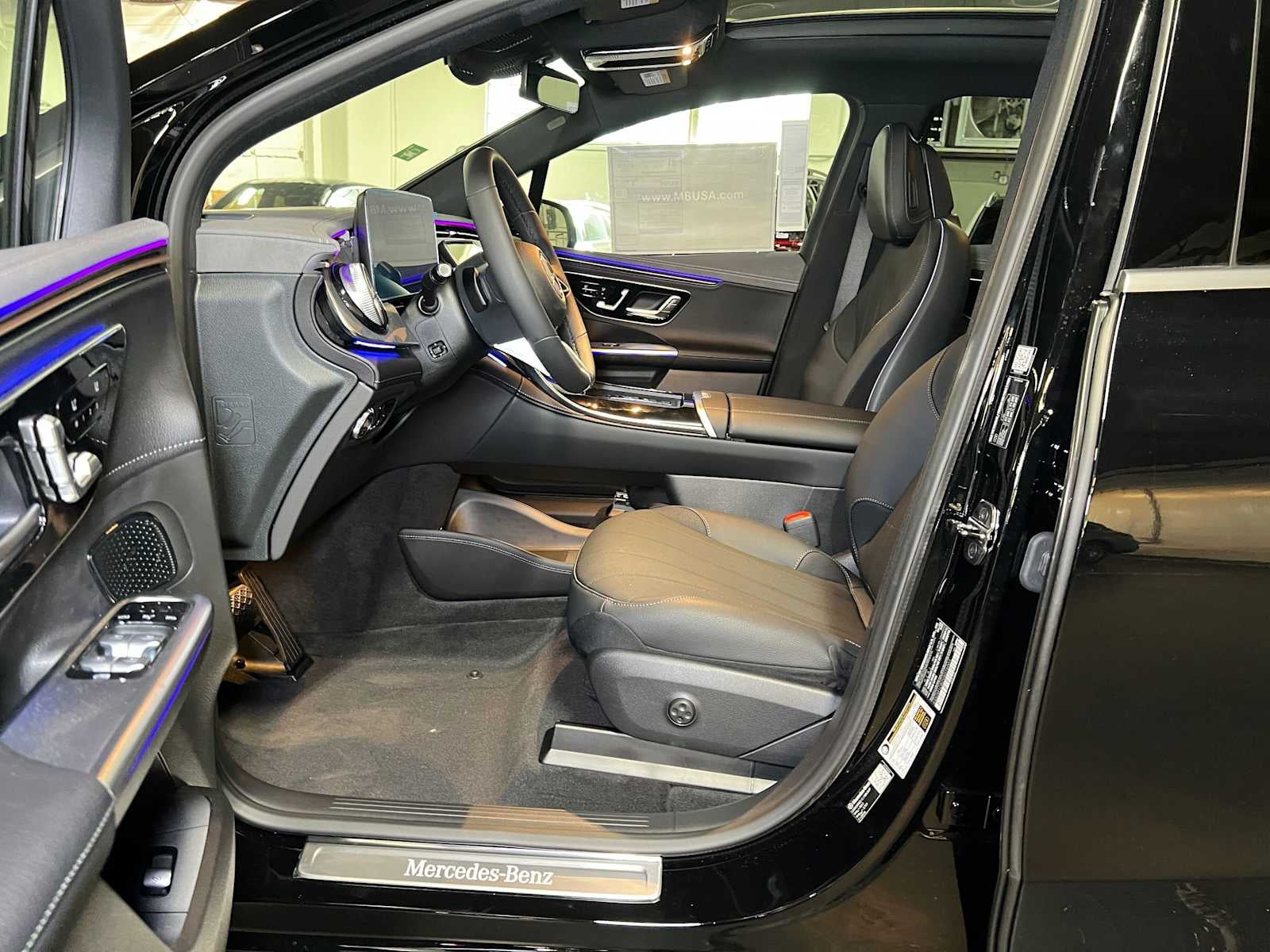 2027 Mercedes-Benz EQE 320 4MATIC® SUV