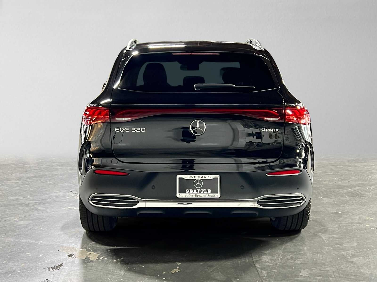 2027 Mercedes-Benz EQE 320 4MATIC® SUV