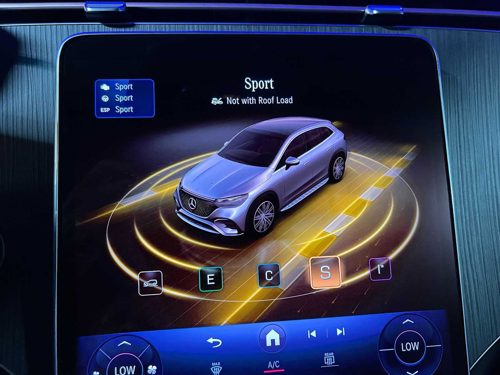 2027 Mercedes-Benz EQE 320 4MATIC® SUV