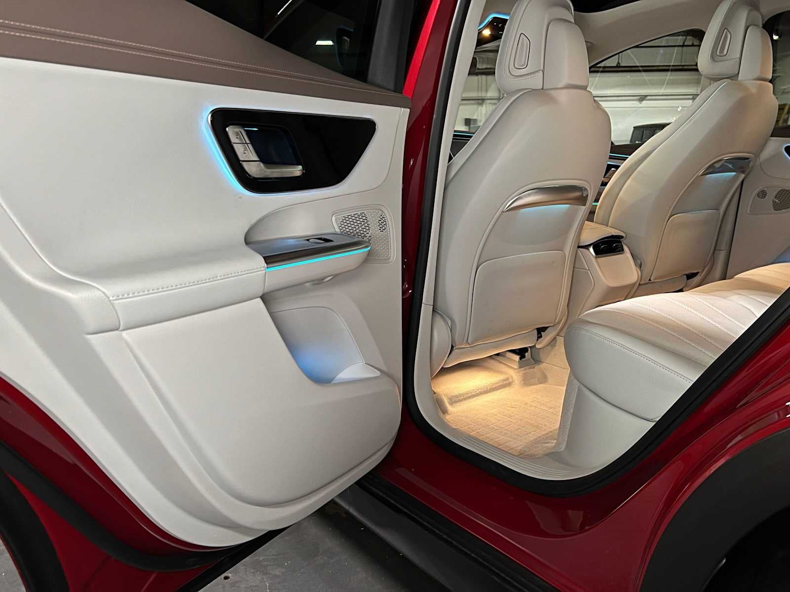 2026 Mercedes-Benz EQE 320 4MATIC® SUV