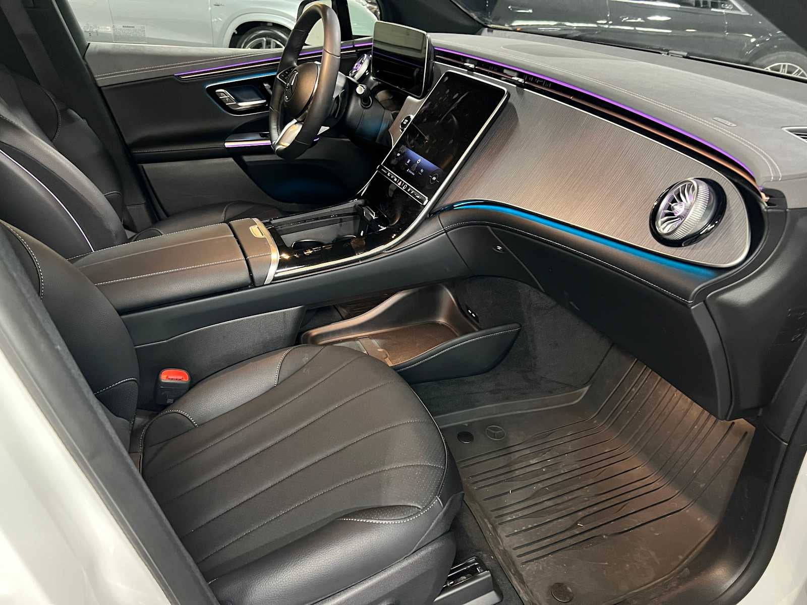 2026 Mercedes-Benz EQE 320+ SUV