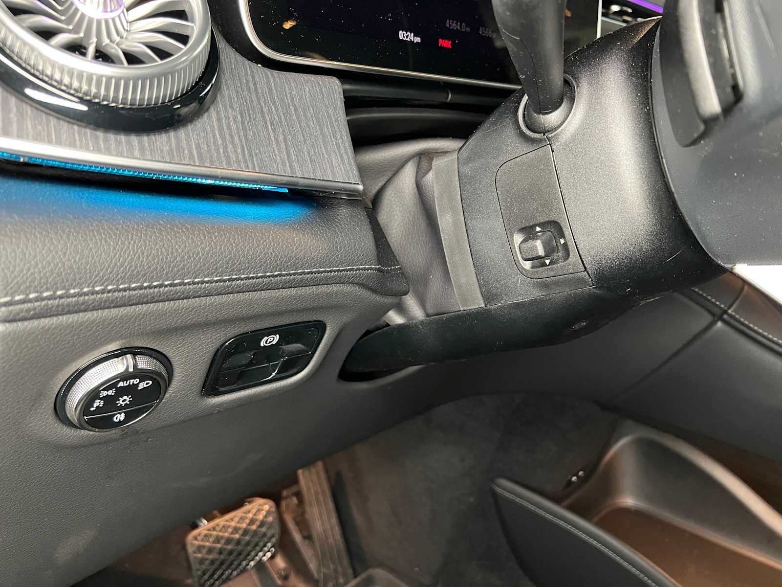 2026 Mercedes-Benz EQE 320+ SUV