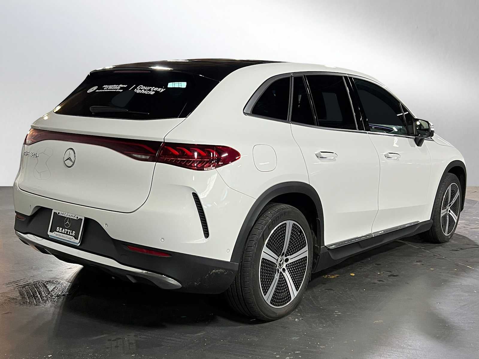 2026 Mercedes-Benz EQE 320+ SUV
