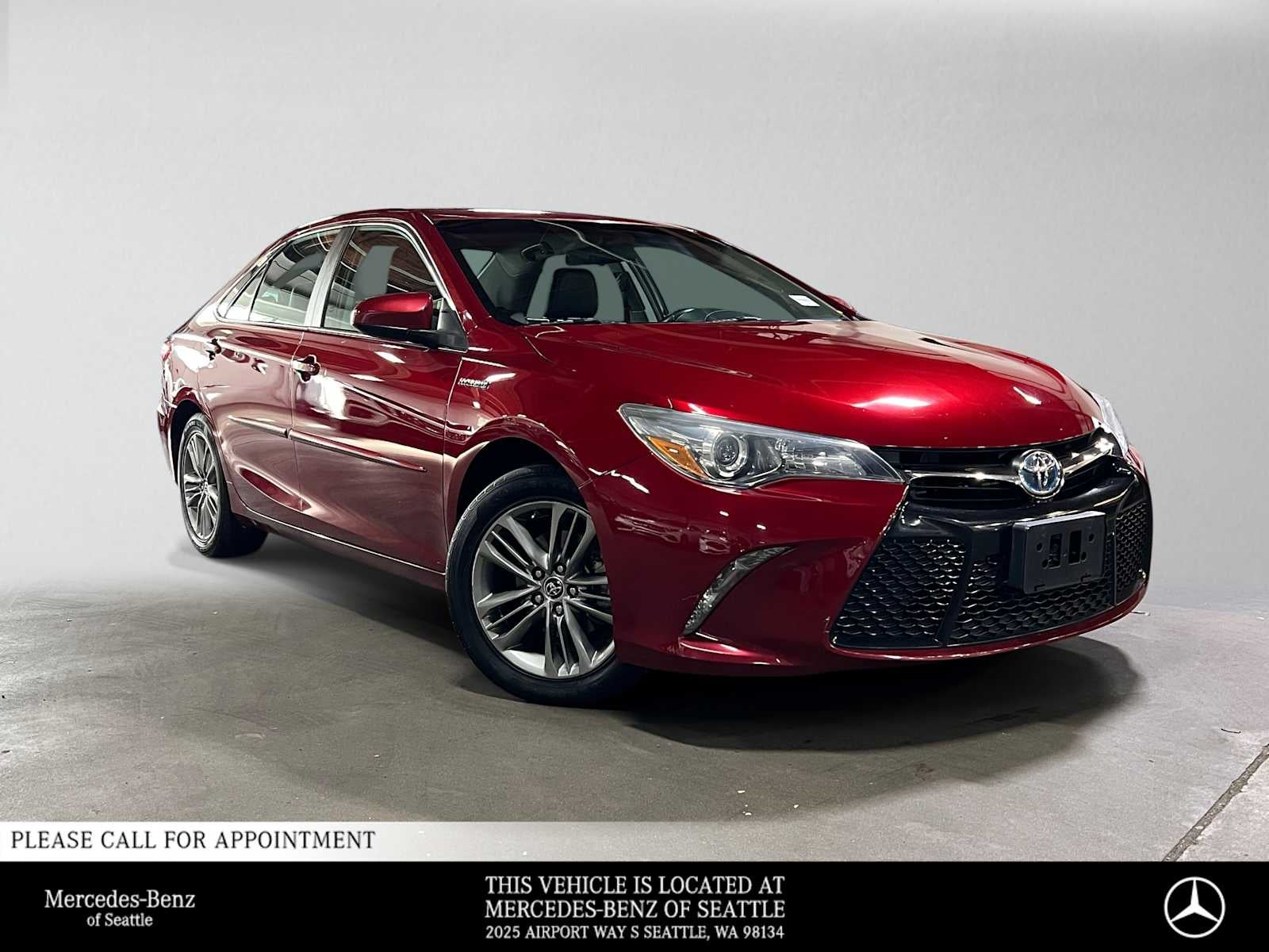 2015 Toyota Camry Hybrid SE