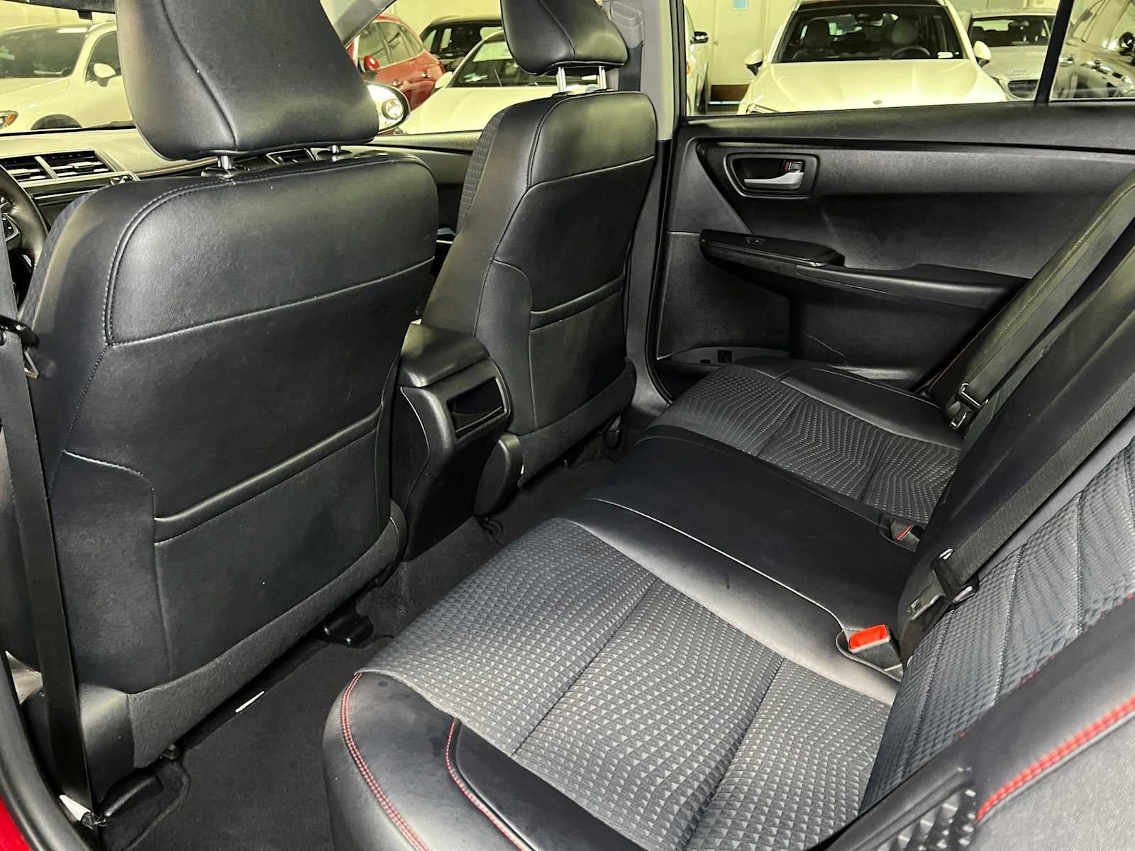 2015 Toyota Camry Hybrid SE