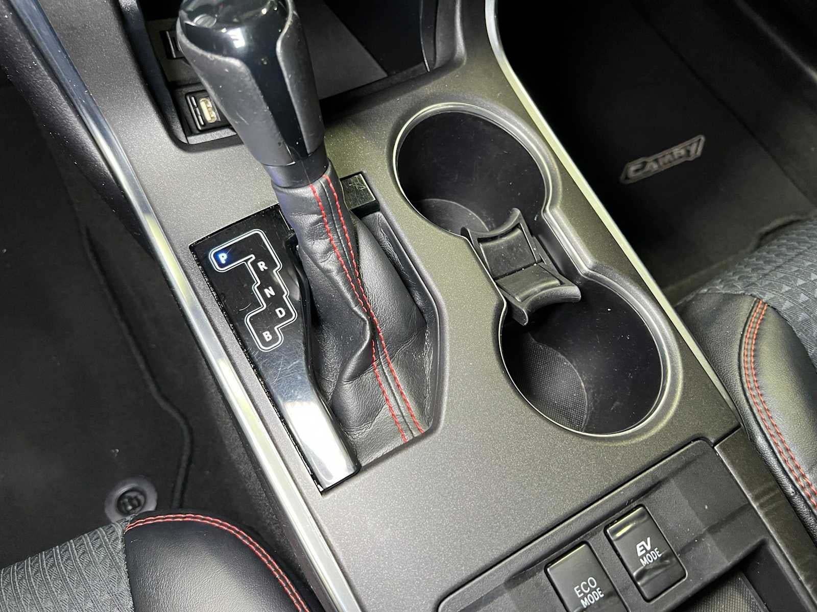 2015 Toyota Camry Hybrid SE