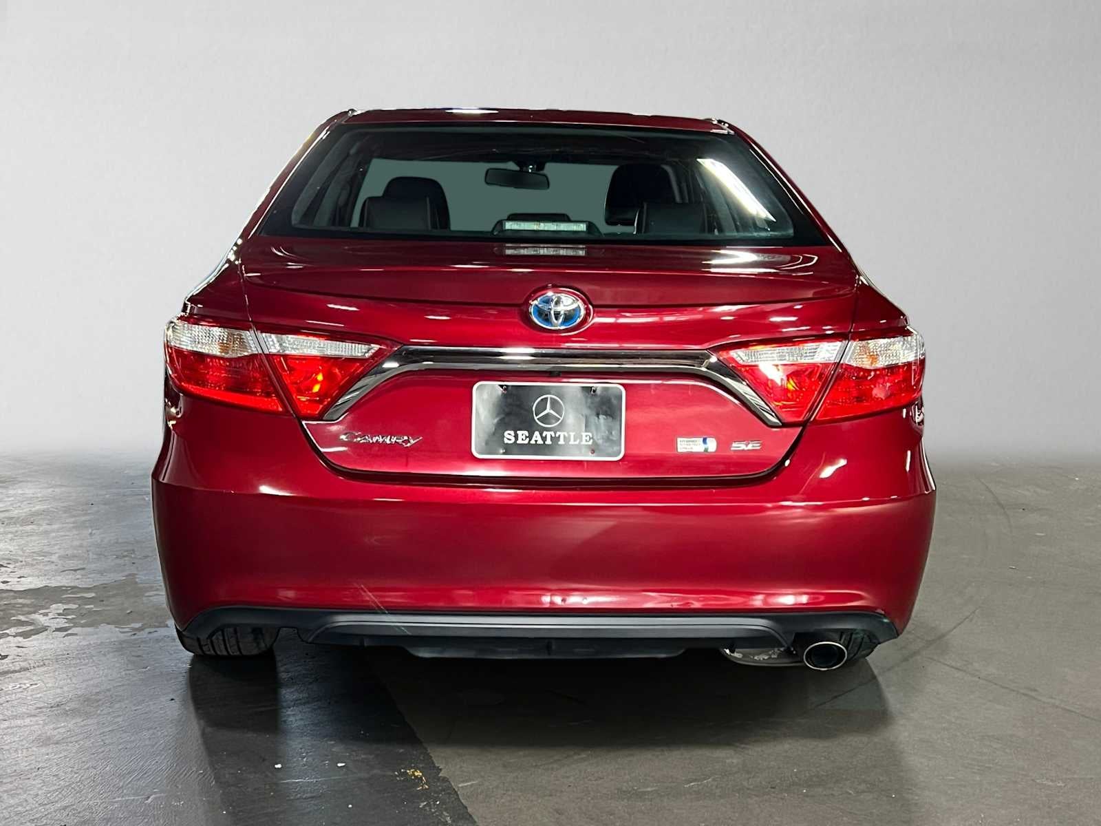 2015 Toyota Camry Hybrid SE