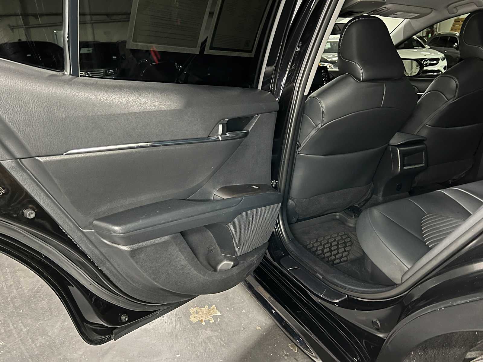 2024 Toyota Camry Hybrid SE