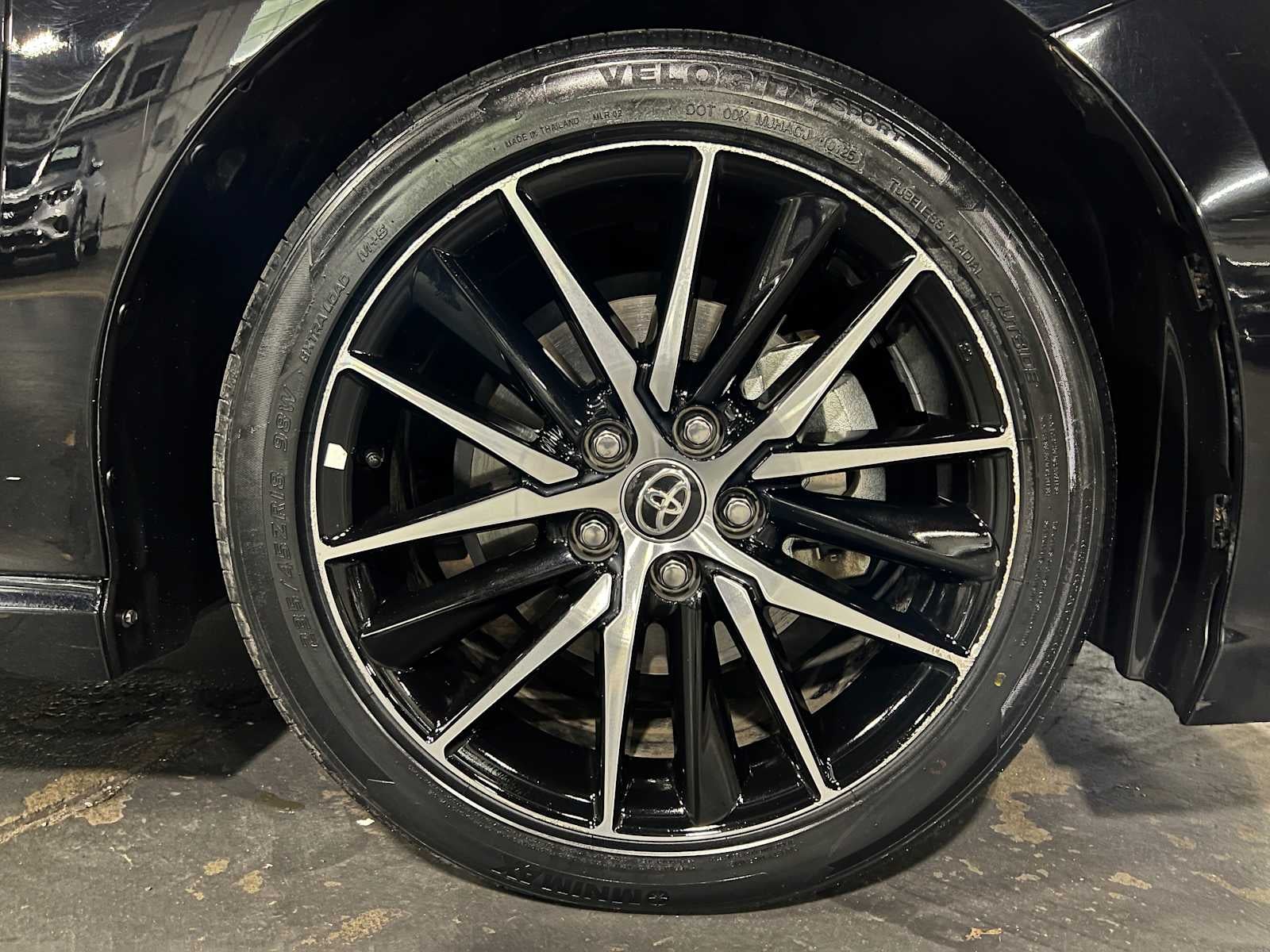2024 Toyota Camry Hybrid SE