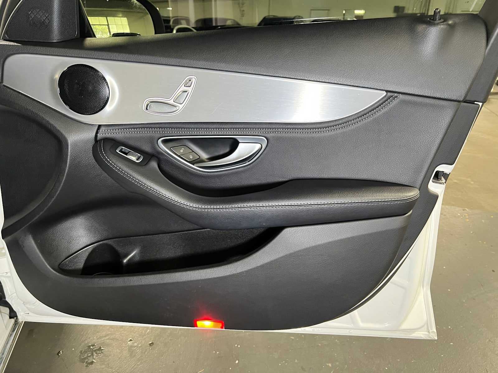 2016 Mercedes-Benz C 300 4dr Sdn 4MATIC®