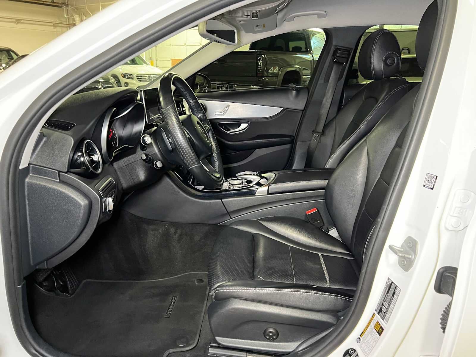 2016 Mercedes-Benz C 300 4dr Sdn 4MATIC®
