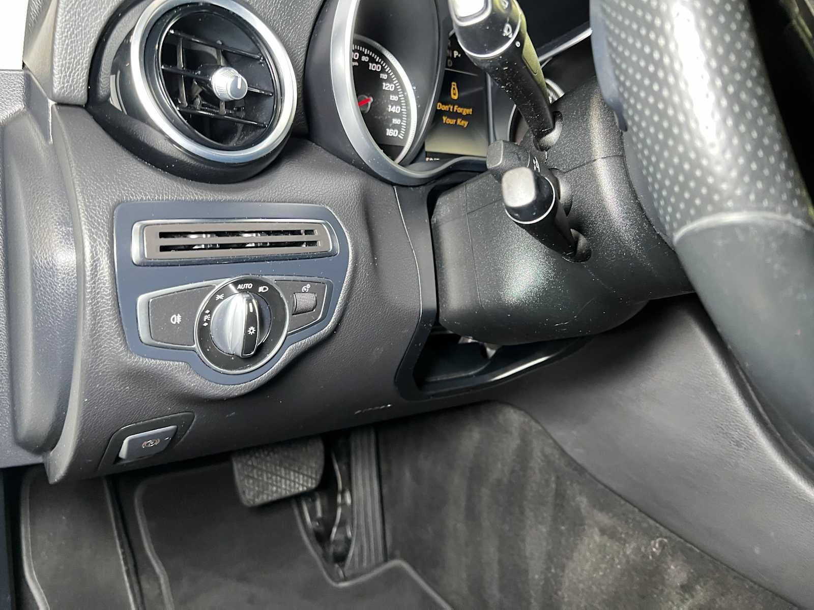 2016 Mercedes-Benz C 300 4dr Sdn 4MATIC®