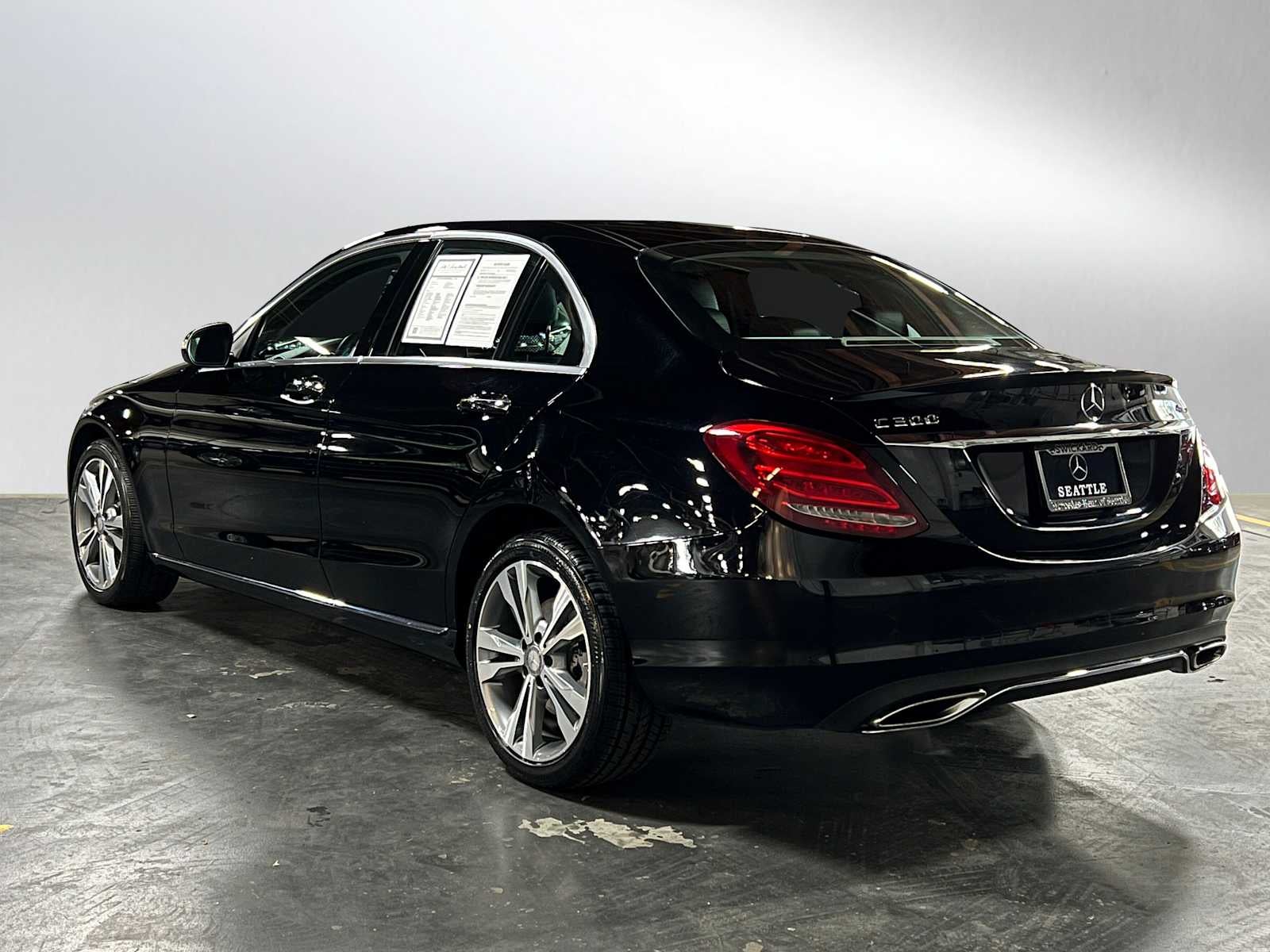 2015 Mercedes-Benz C 300 4dr Sdn 4MATIC®