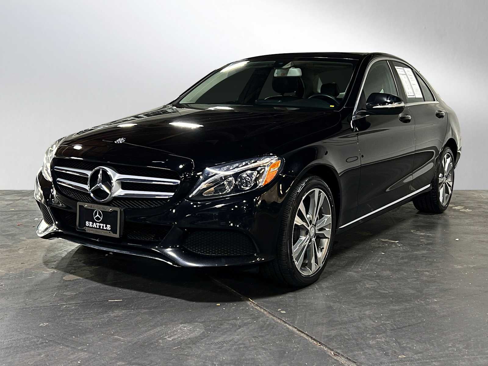 2015 Mercedes-Benz C 300 4dr Sdn 4MATIC®