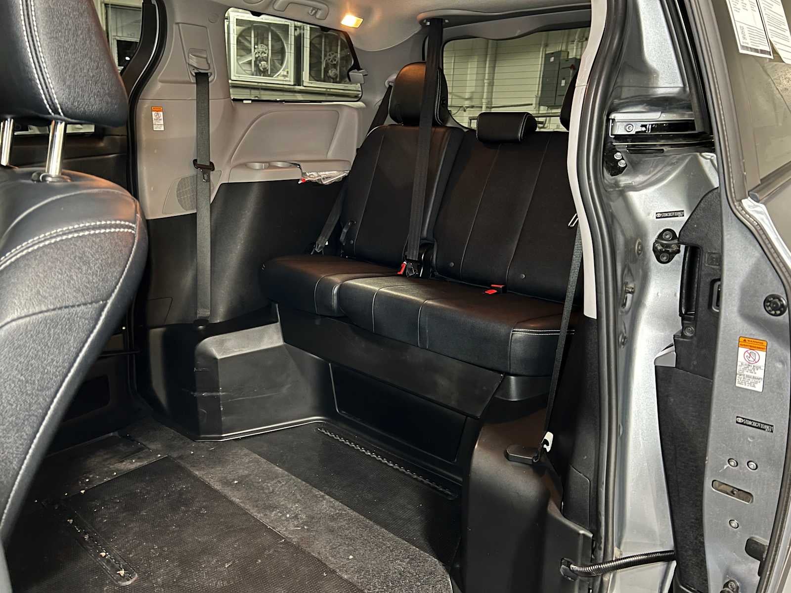 2015 Toyota Sienna SE