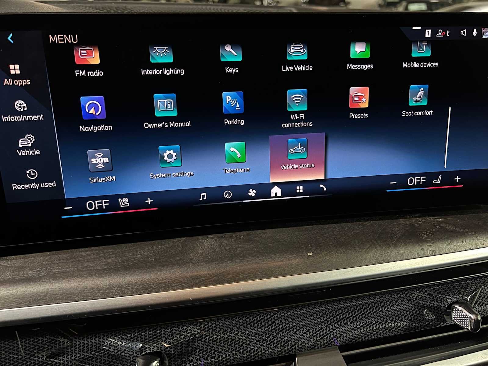 2024 BMW X5 xDrive40i xDrive40i