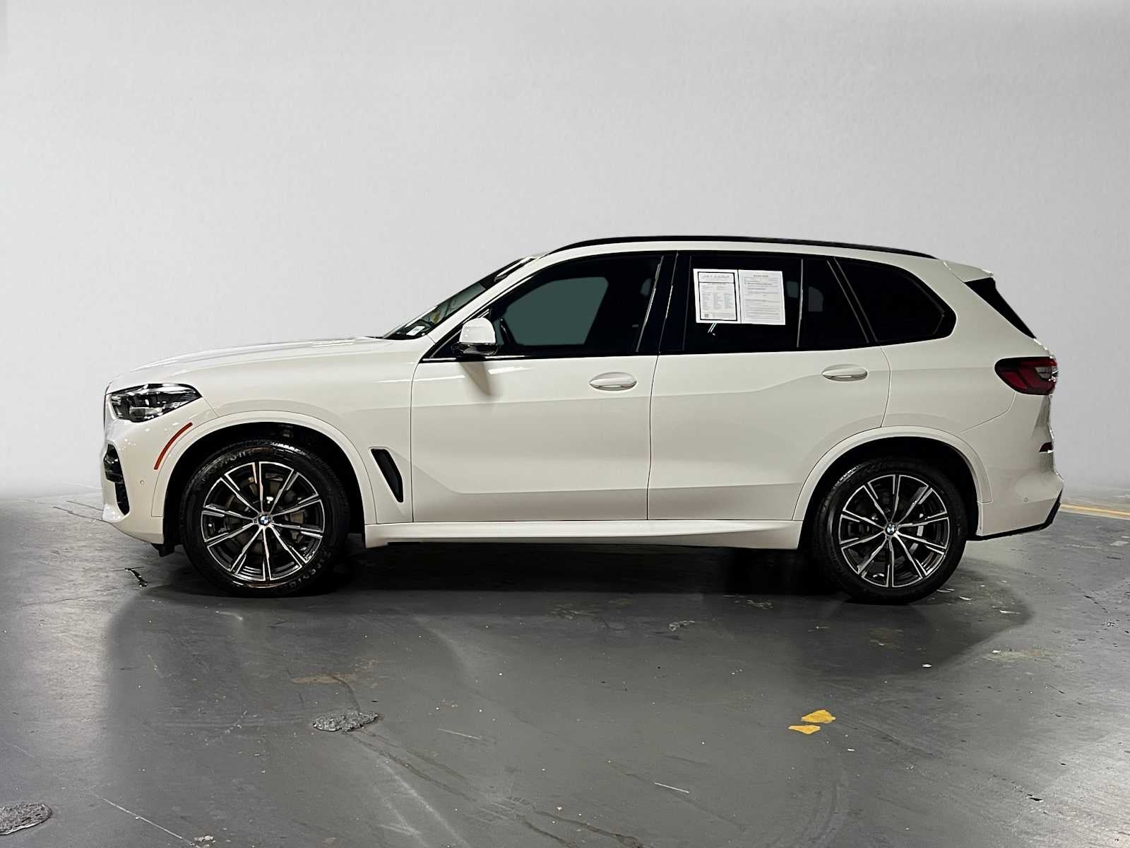 2023 BMW X5 xDrive40i xDrive40i