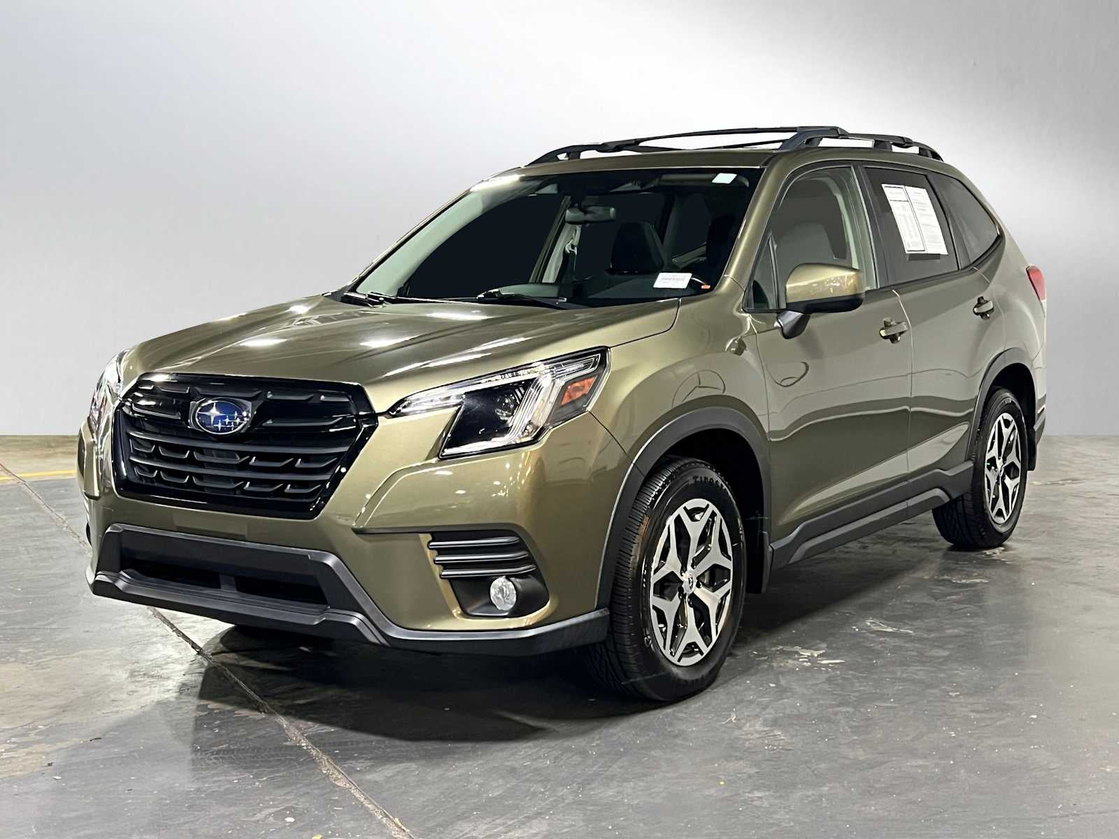 2023 Subaru Forester Premium