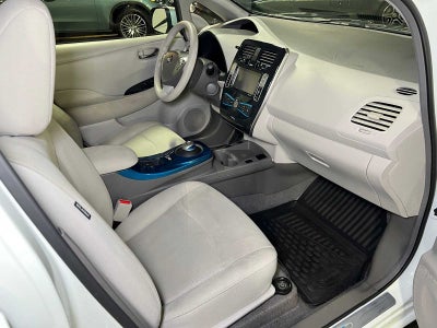 2011 Nissan LEAF SL-e