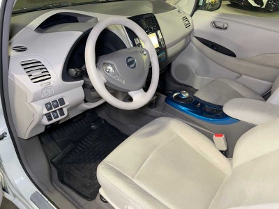 2011 Nissan LEAF SL-e